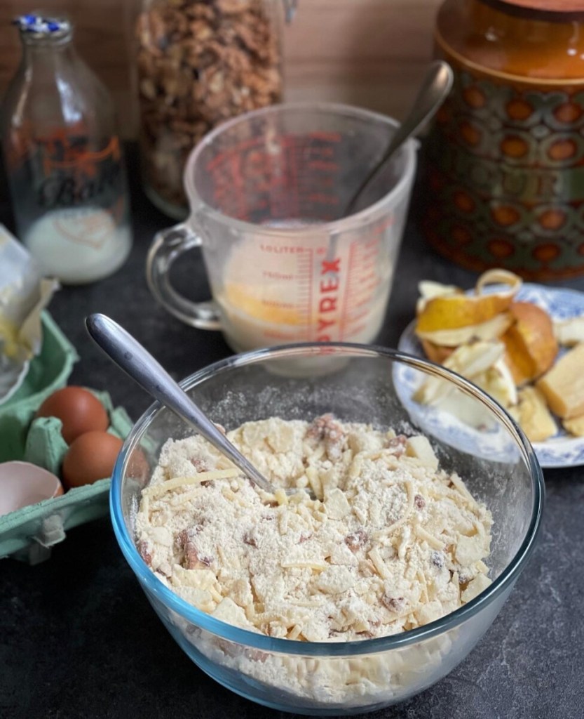 Cheese, Walnut & Apple Tea Bread