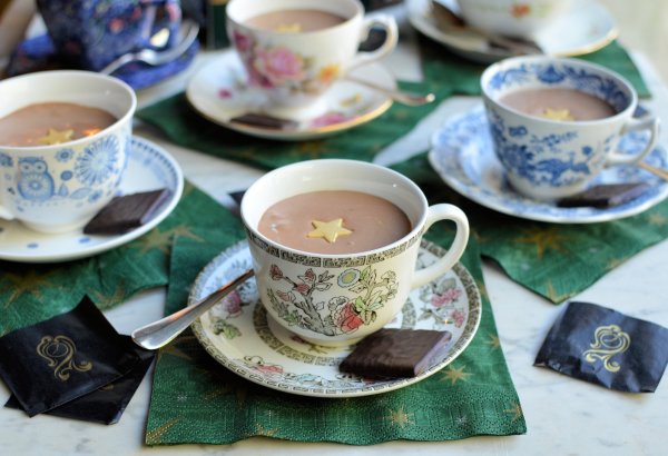 Festive Fun and Frivolity! Tea Cup After Eight Chocolate Mint Mousse