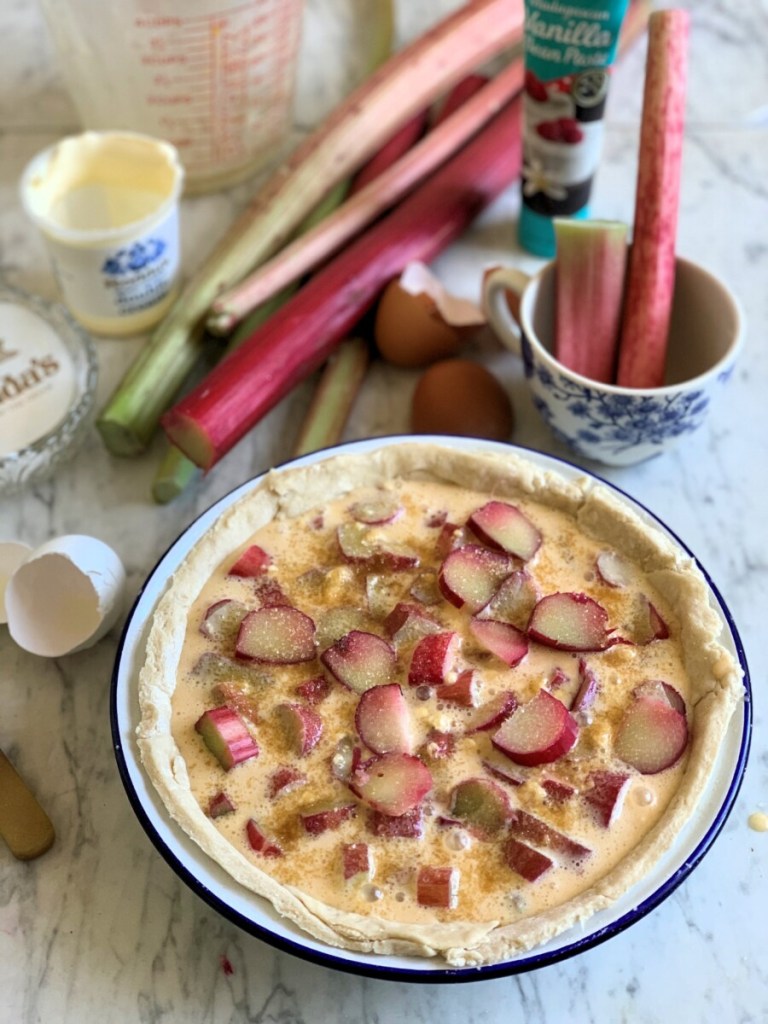 Amish Rhubarb & Custard Pie