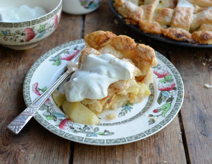 Old-Fashioned Lattice Apple Pie