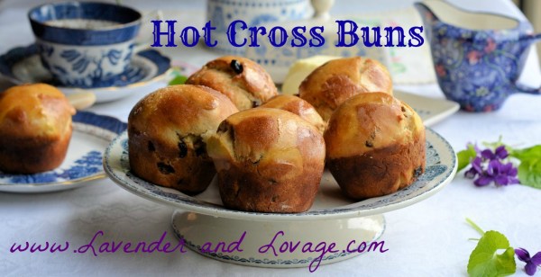 Recipe: Traditional Hot Cross Buns for Easter in the style of Brioche! 