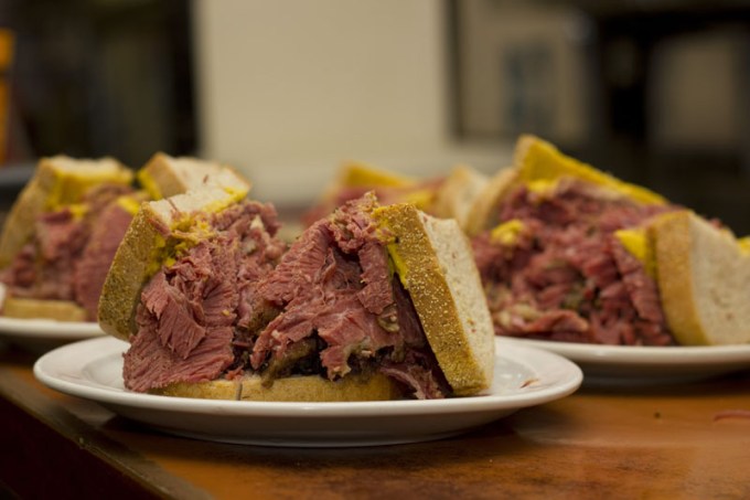 Big Smoked Meat Sandwich