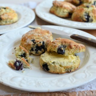 Baking with Mum! Fresh Blueberry Scones Recipe