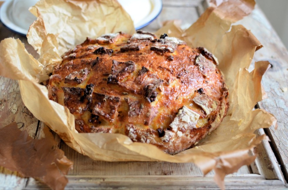 Cheese, Fennel and Sun-Dried Tomato Sourdough