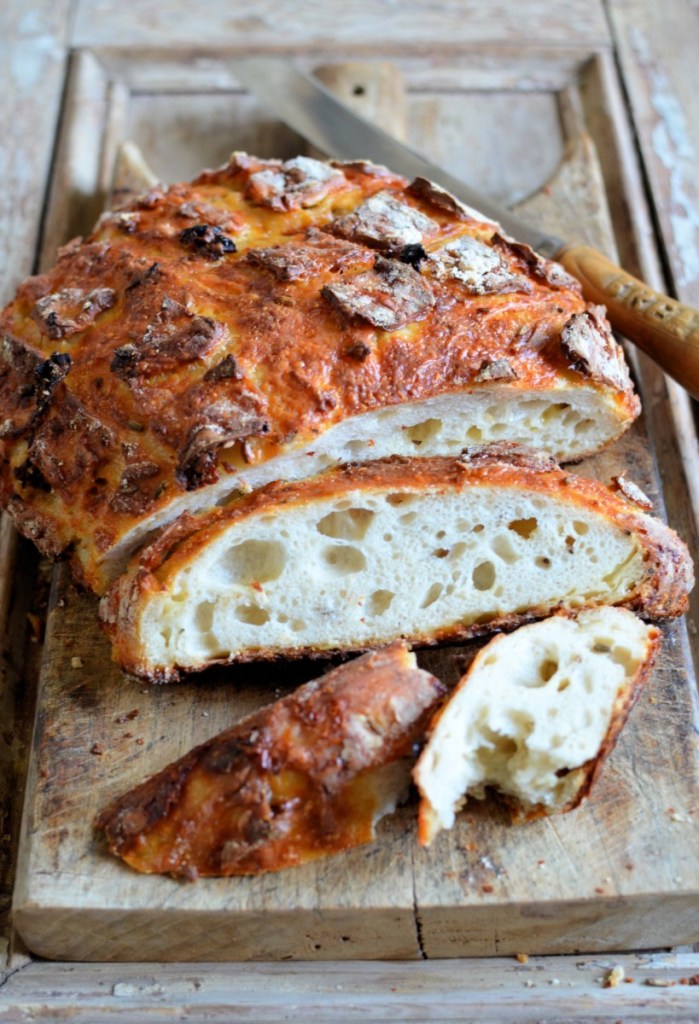 Cheese, Fennel and Sun-Dried Tomato Sourdough