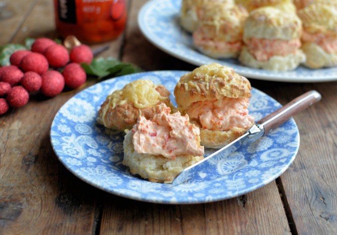 Cheese Scones with Peppadew Spread