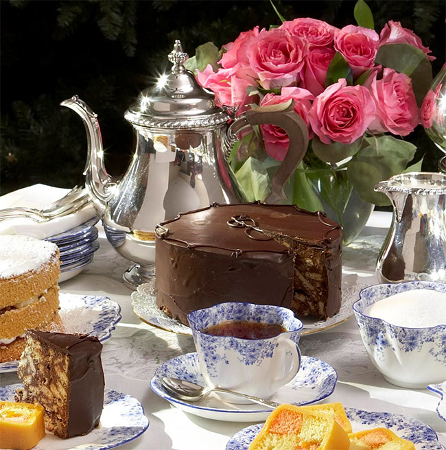 The Queen's Favourite Chocolate Biscuit Cake