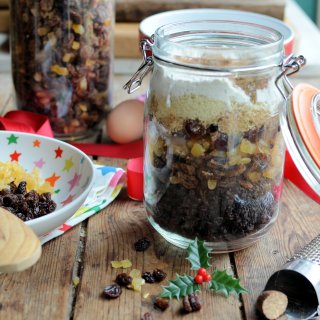 Christms Pudding in a Jar (Gift in a Jar)