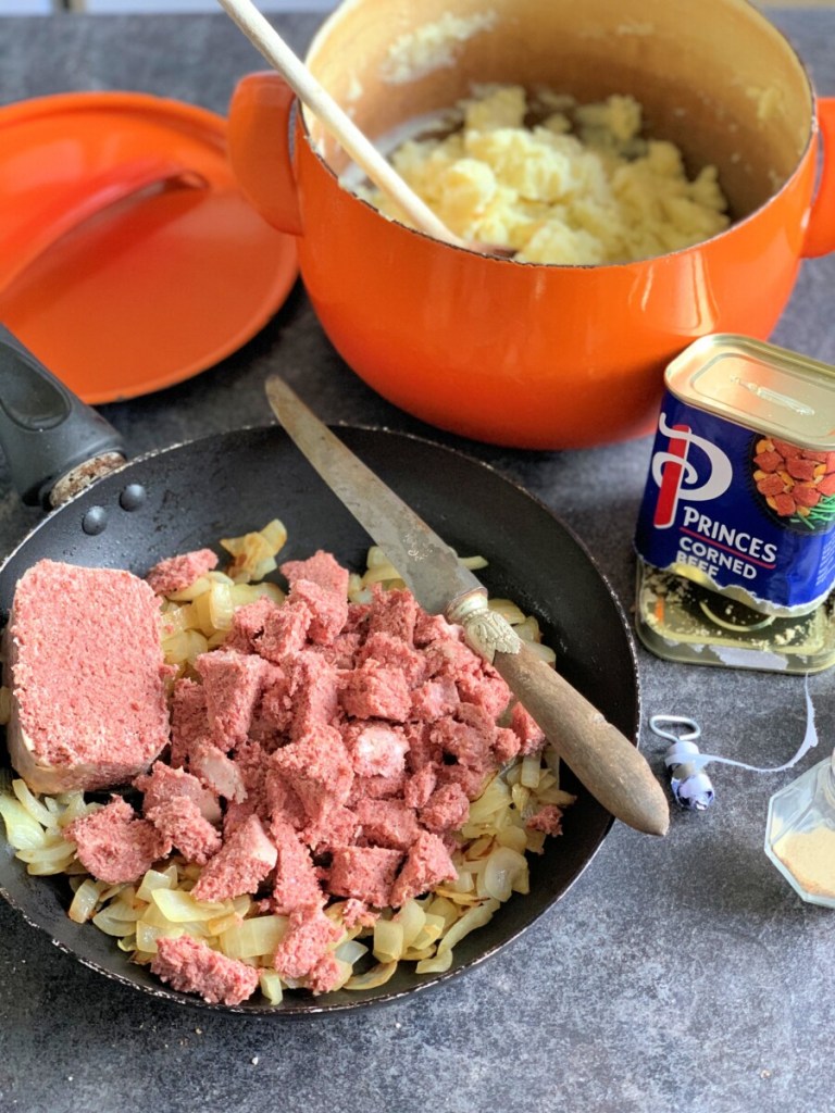 Corned Beef & Potato Pie