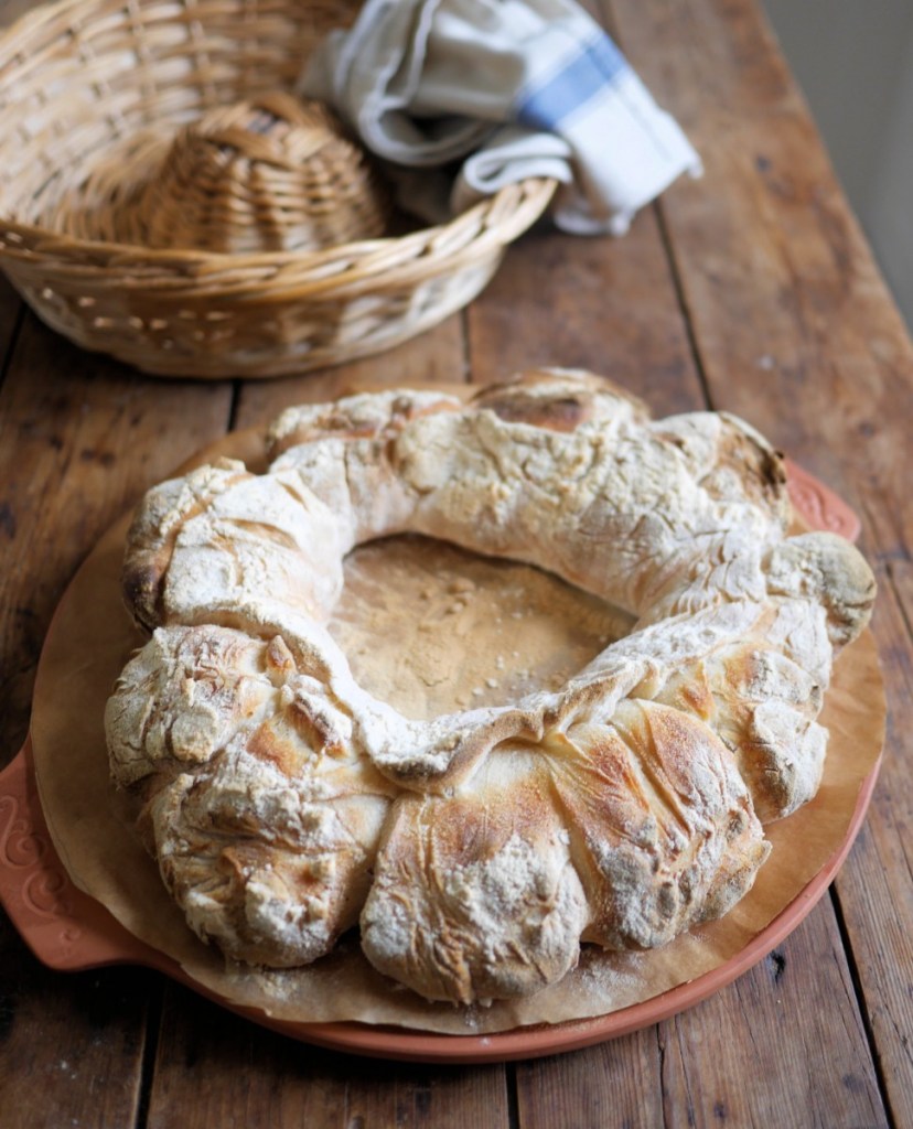 Traditional Sourdough Couronne Bordelaise