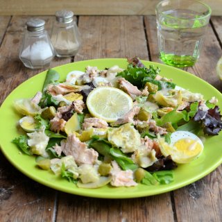 Egg, Artichoke and Salmon Salad (5:2 Diet)