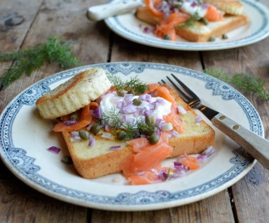 Smoked Salmon “Egg in a Basket” (Egg in a Hole)