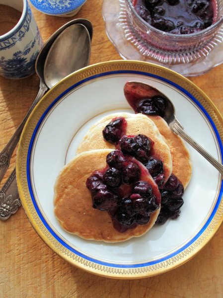 5:2 Diet Fast Day: Pancakes for Breakfast - Blueberry & Oat Pancakes with Cinnamon Recipe