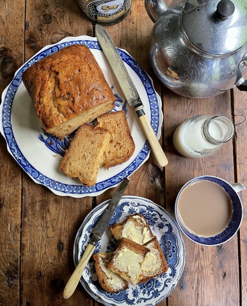 1940's Golden Syrup Loaf Cake