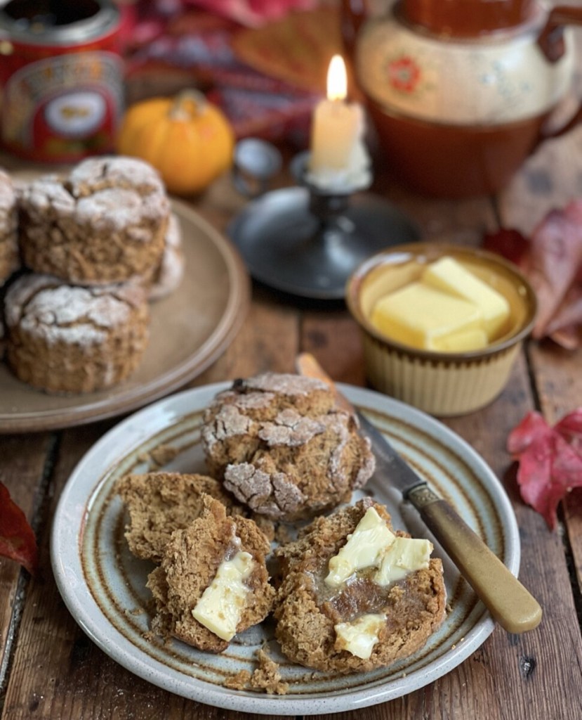 Old-Fashioned Treacle Scones