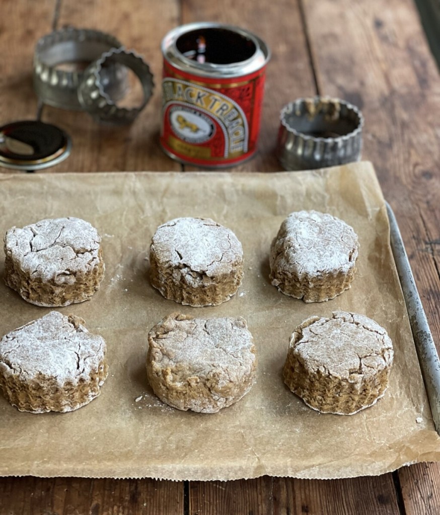 Old-Fashioned Treacle Scones