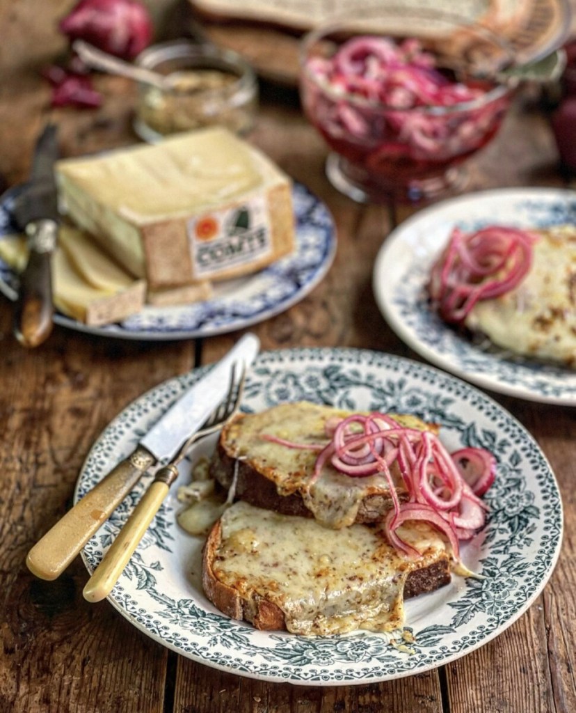 Comté Rarebit on Sourdough Toast with Quick Pickled Red Onions