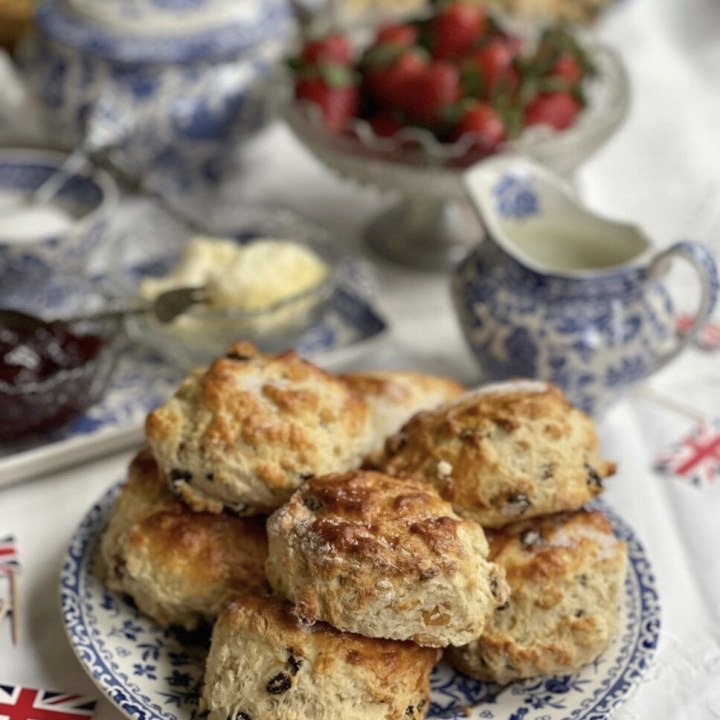 Buckingham Palace Fruit Scones