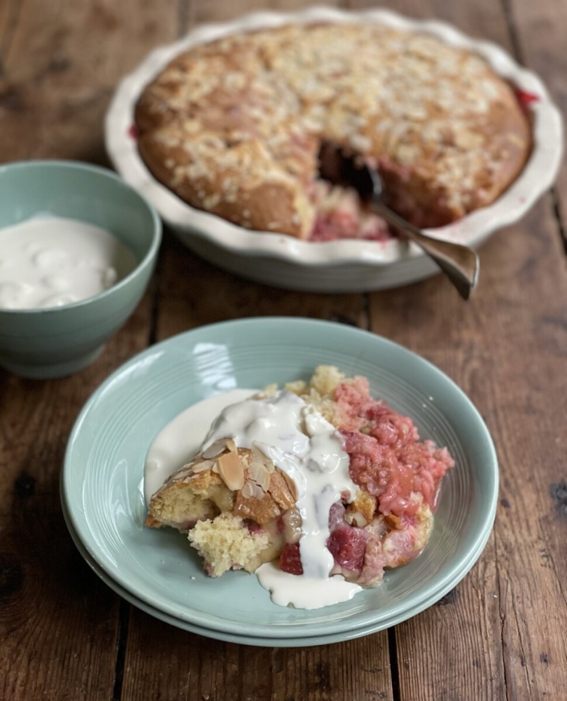 Rhubarb & Strawberry Pudding Cake