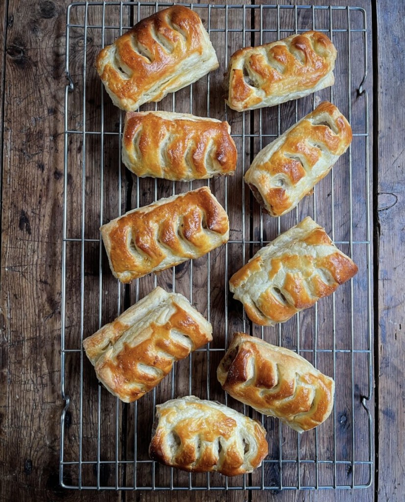 Easy Three Ingredient Sausage Rolls