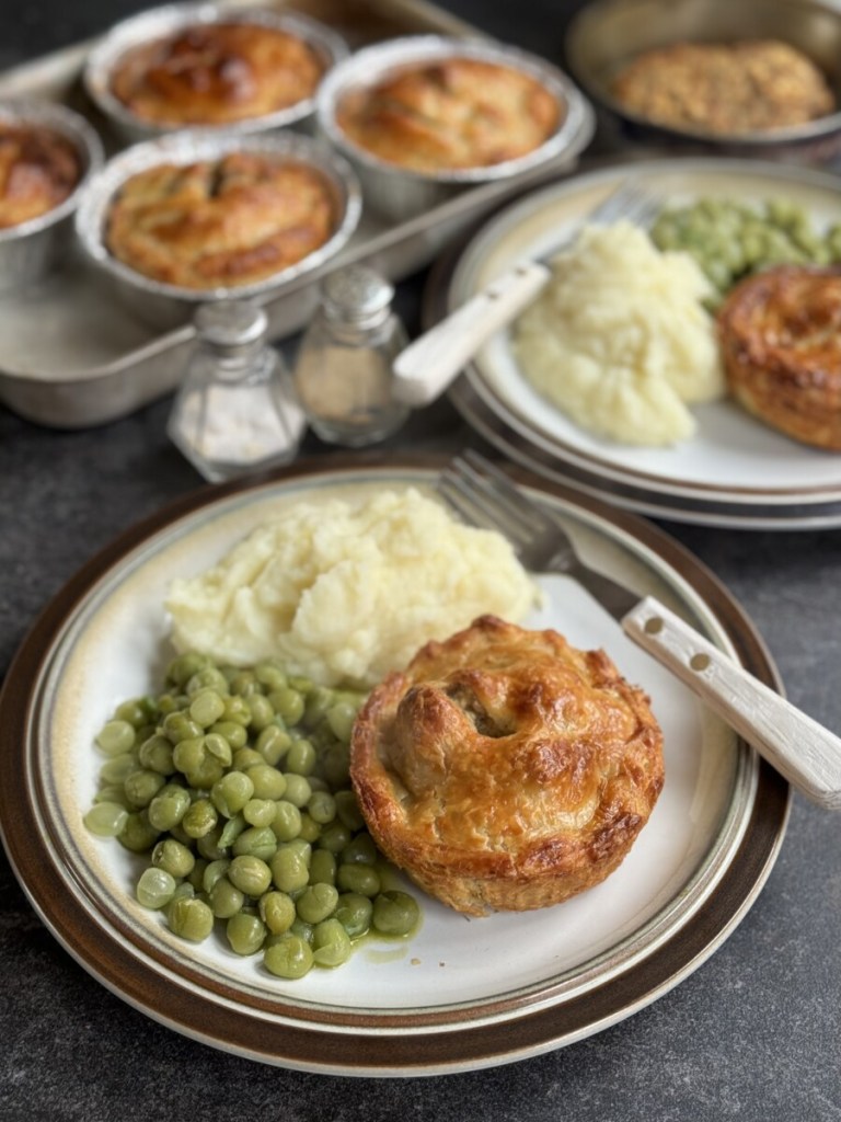 Lincolnshire Sausage, Sage & Onion Pies