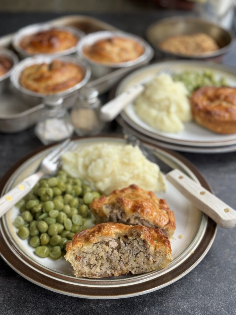 Lincolnshire Sausage, Sage & Onion Pies