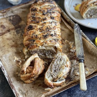 Easy Sausage Plait