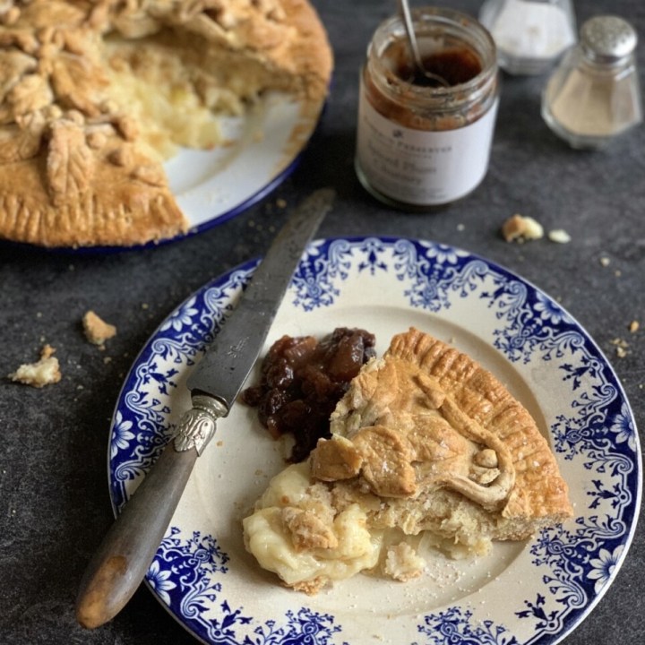 Cheese & Onion Plate Pie