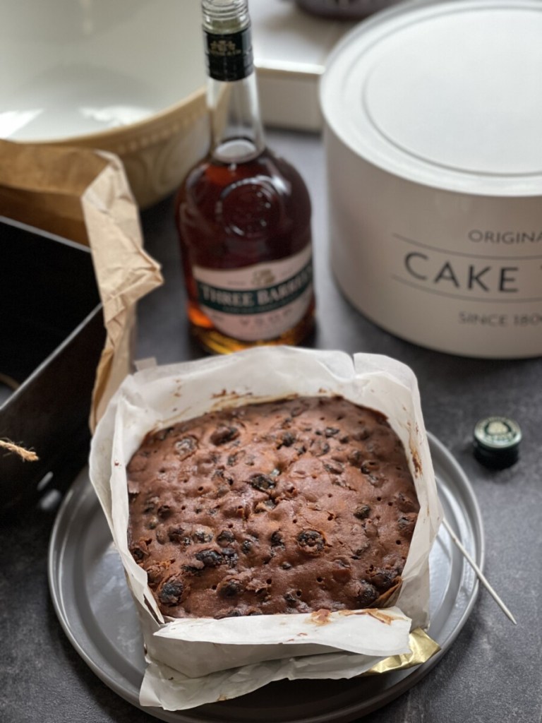 1920's BeRo Christmas Cake