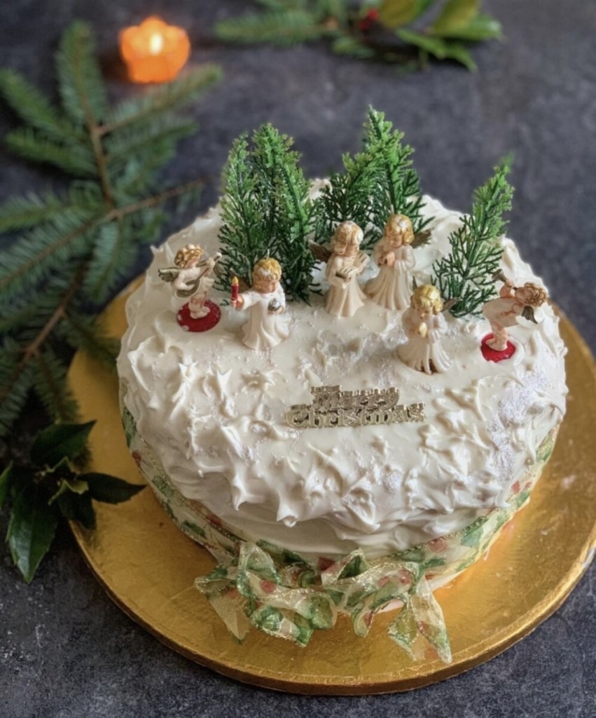 1920's BeRo Christmas Cake