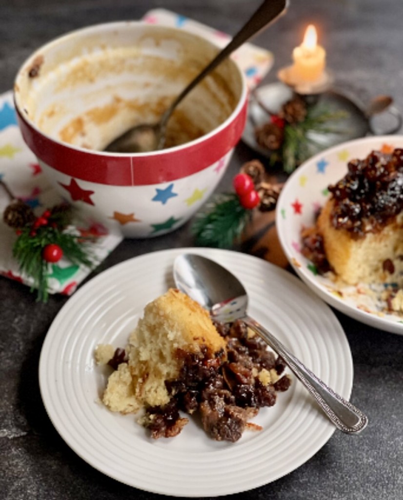 Steamed "Pressure Cooker" Mincemeat Pudding