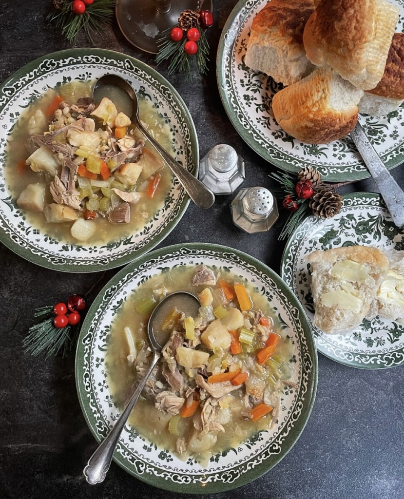 Pressure cooker leftover turkey & vegetable soup