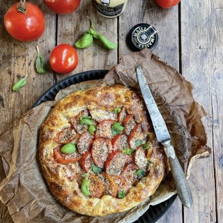 Tarte à la tomate (Tomato Galette)