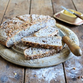 KAMUTÂ® Khorasan & Toasted Nut Sourdough