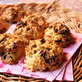 Giving up Sugar for a Week with #SweetSmart: Oat, Berry & Orange Rock Cakes