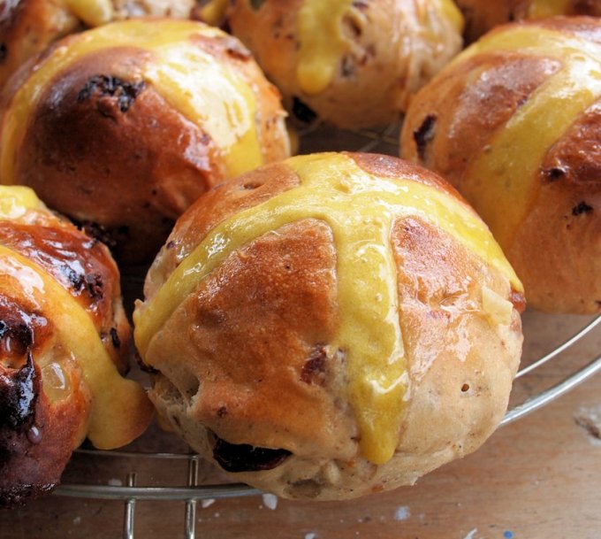 Hot Cross Buns