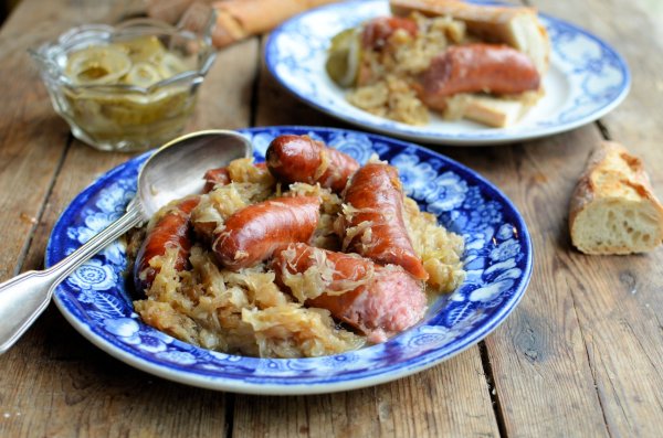 Polish Sausage and Sauerkraut Casserole with Beer