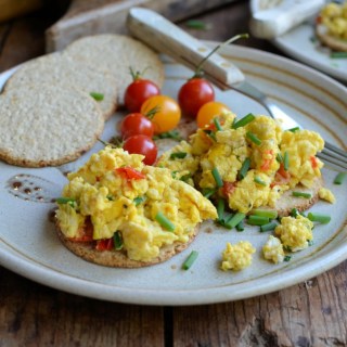 Scrambled Eggs on Oatcakes