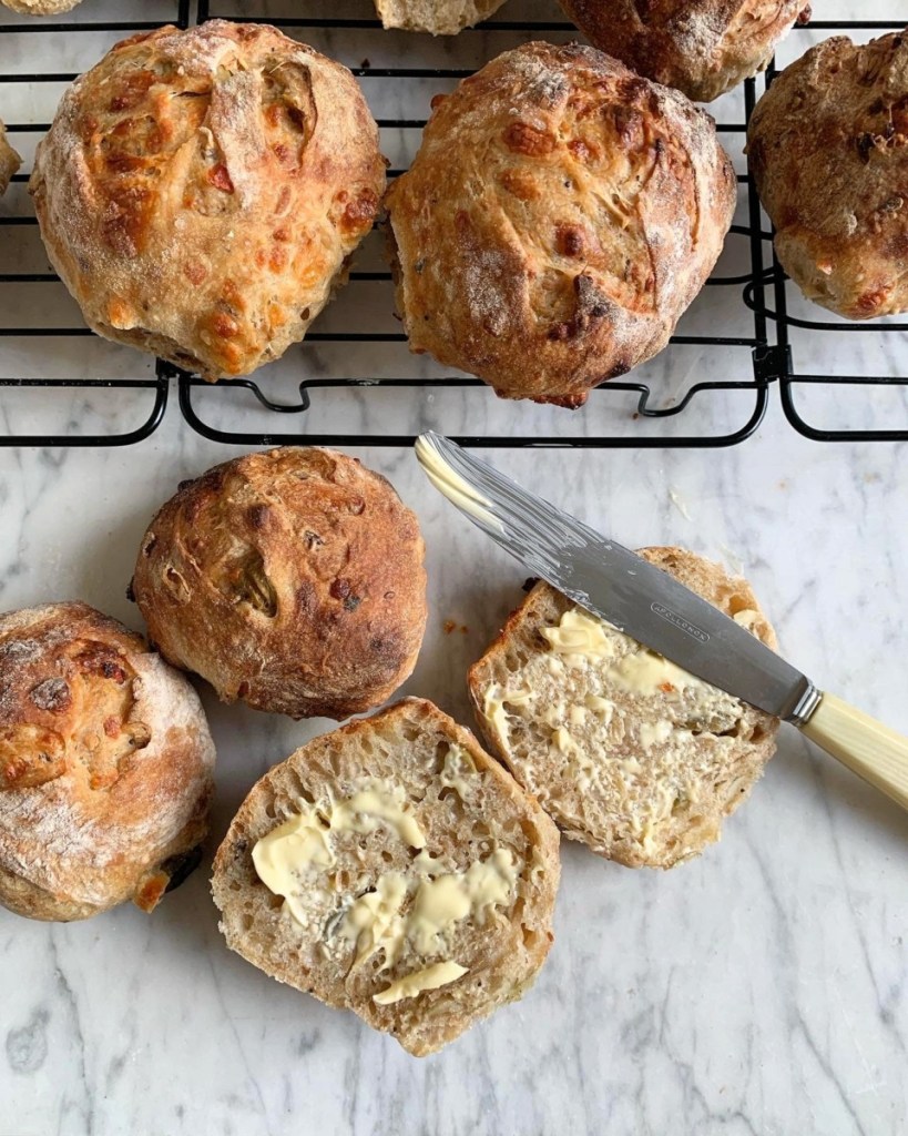 Sourdough Pizza Bread Rolls