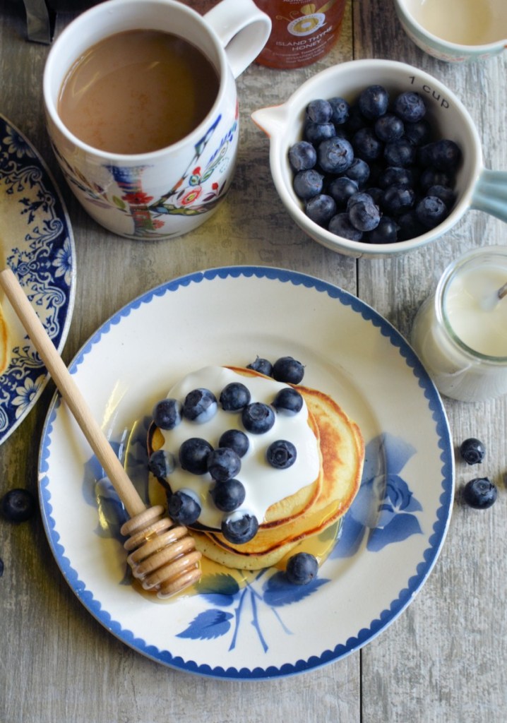 Vanilla Honey Pikelets with Blueberries & Yogurt