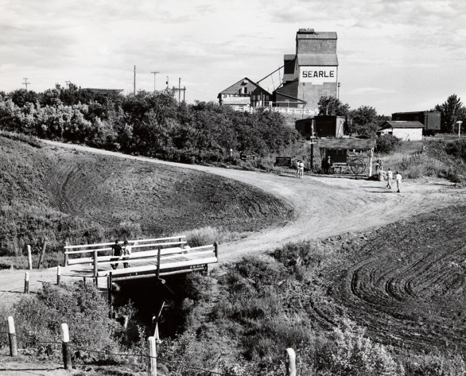 Searle Grain Company elevator, 1955, in what is believed to be St. Louis, Saskatchewan.