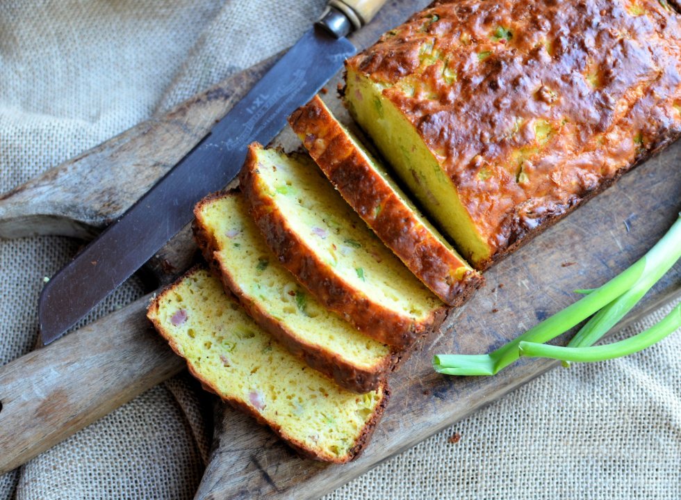 Sunday Baking: A Beautiful Easy Quick Bread Recipe - Zuri's South African Picnic Bread